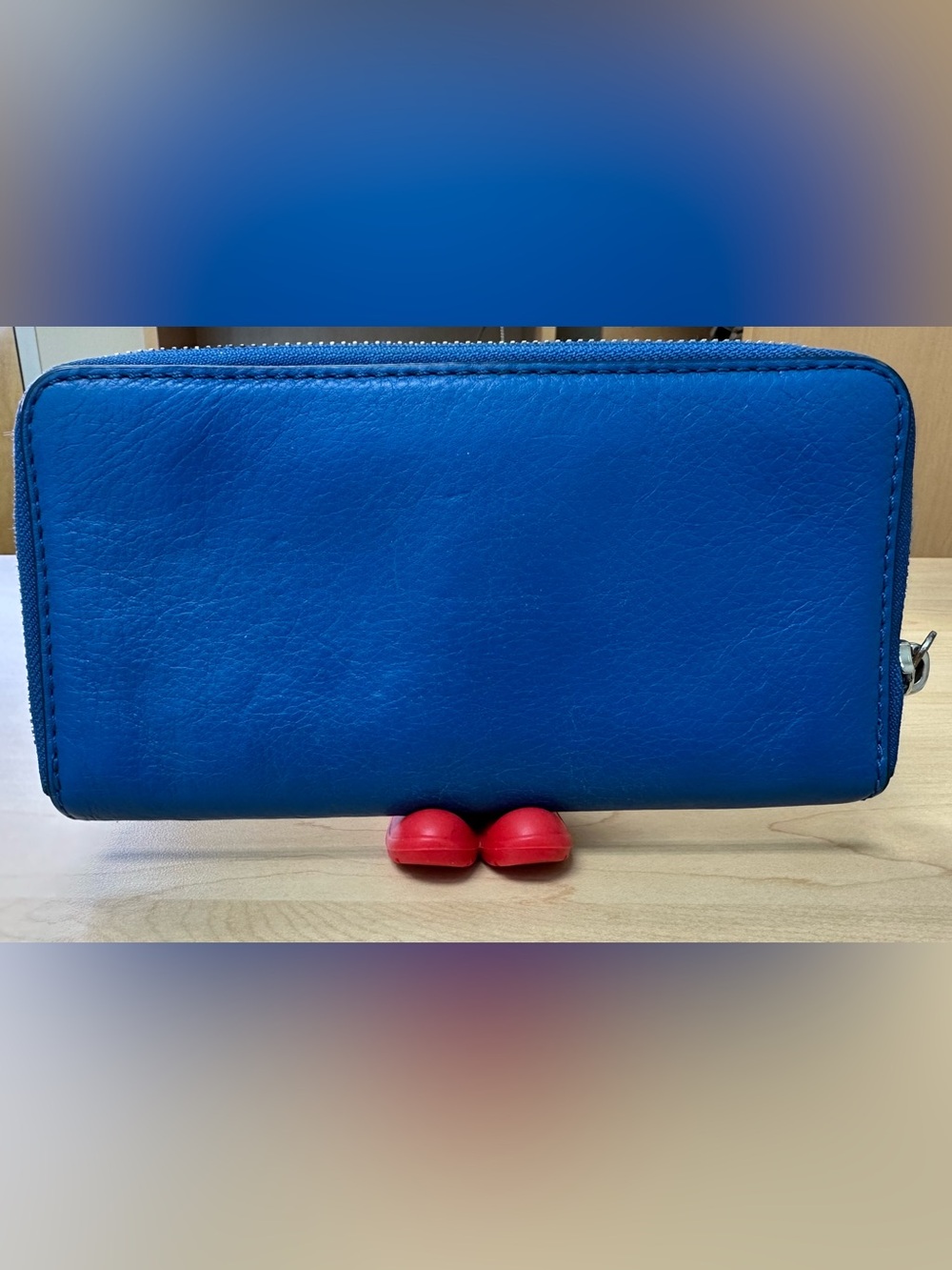 Marc by Marc Jacobs Blue Zip Around Wallet 💙 - Picture 2 of 7